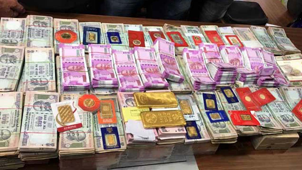 chandigarh-new-notes-gold-