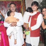 vivek with family