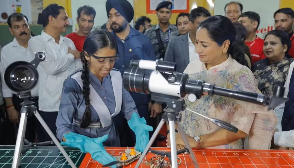 delhi-cm-rekha-gupta